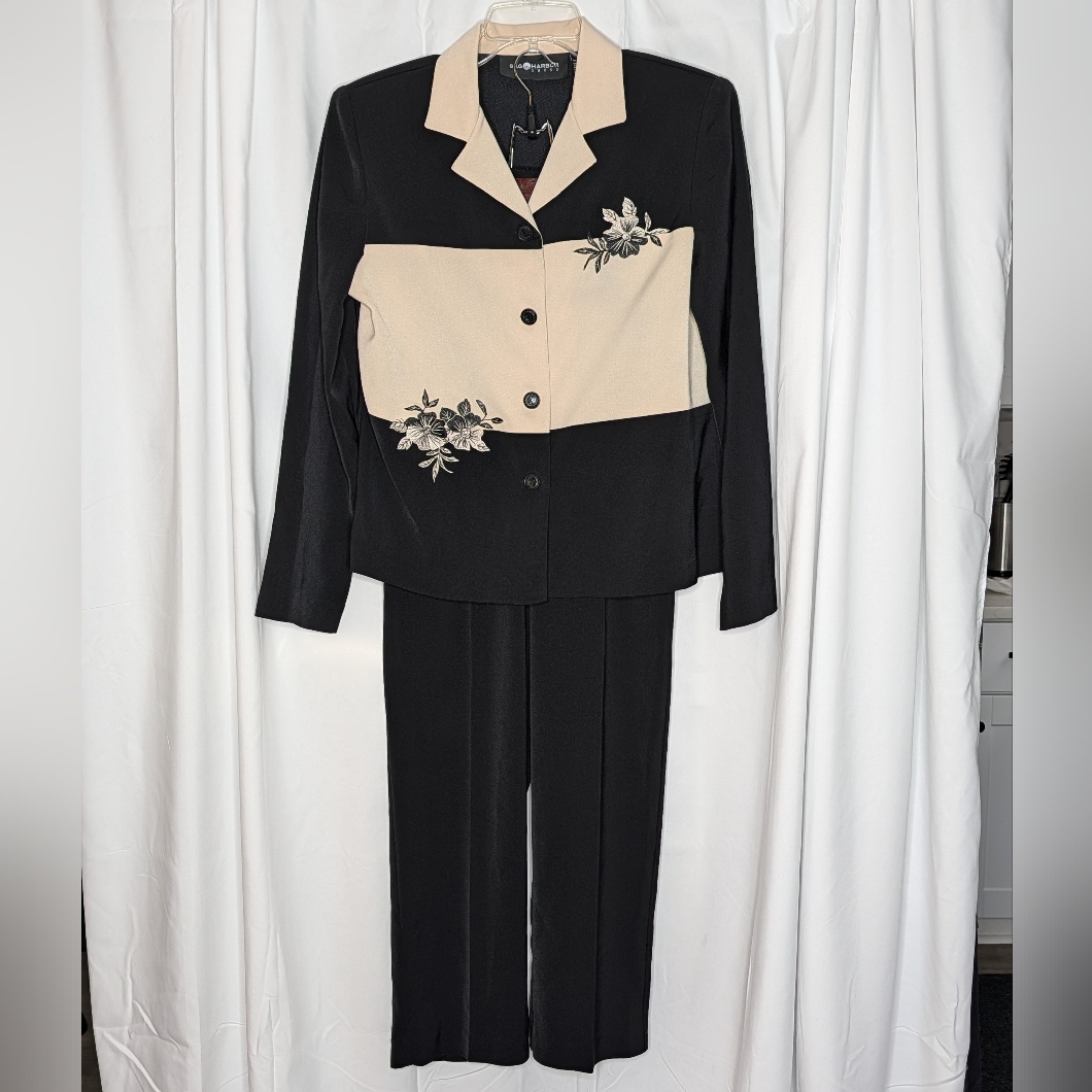 Sag Harbor Two Colored (Black And Tan) Pant Suit Size 8. Embroidered.